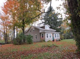 421 Saint Andrews Rd, Walden, NY 12586