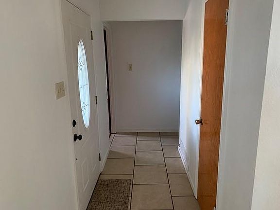 2nd image of 2206 N Pearson Ln