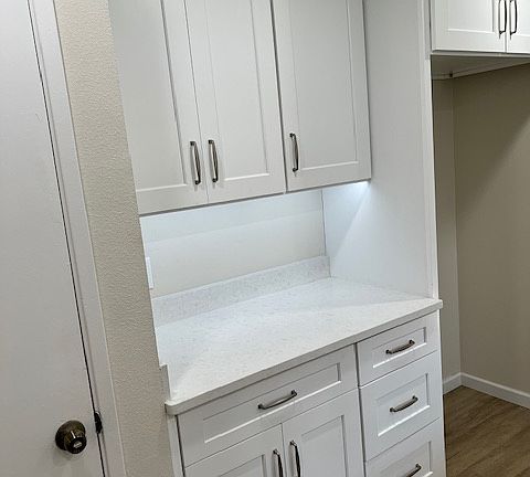 New Kitchen cabinets/counters
