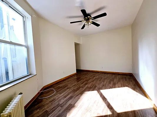 Rented by Brooklyn Property Group LLC | media 7