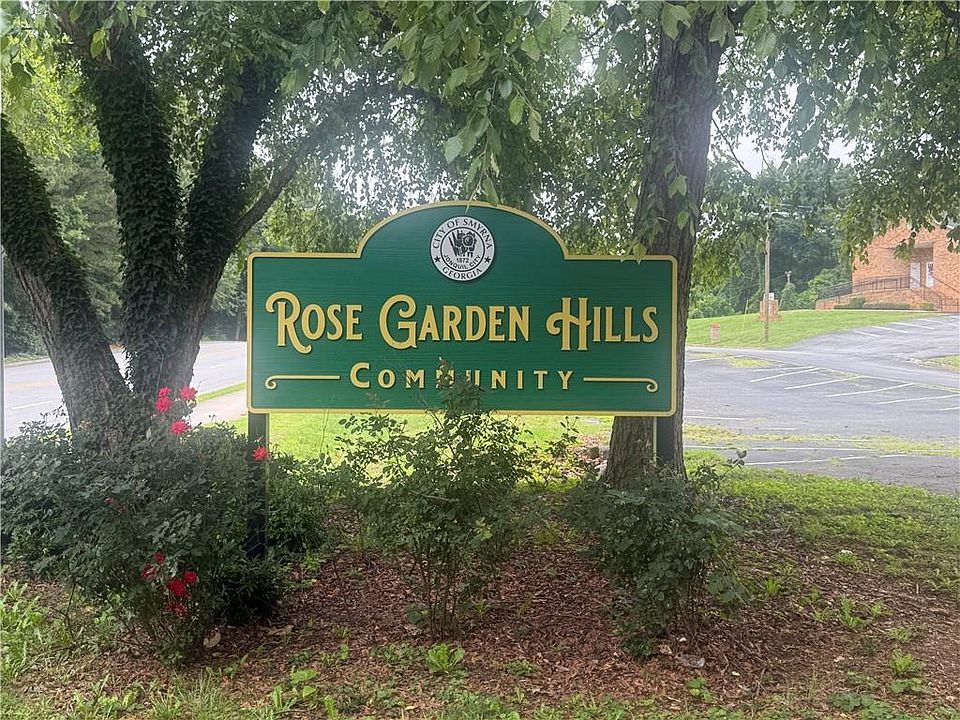1st image of 2560 Gordon Cir #4
