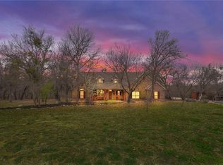 914 S Savage Creek Ln, Weatherford, TX 76087