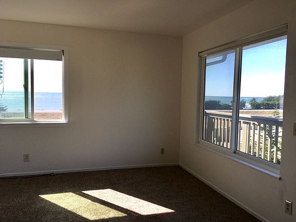 4th image of 518 Avenue Alhambra #12