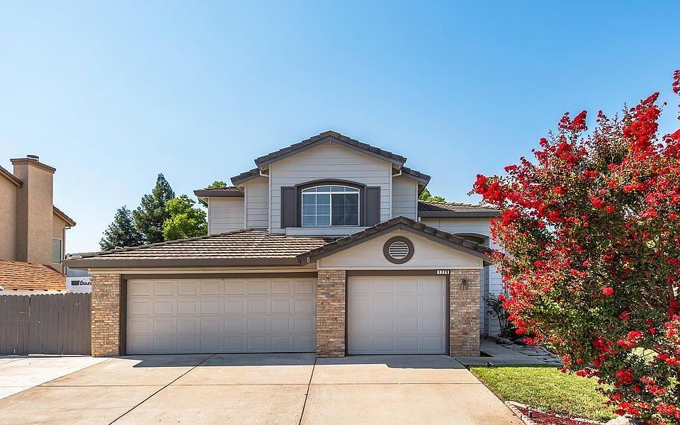 2nd image of 1229 Canevari Dr