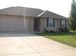 1248 N Andre Ave, Republic, MO 65738