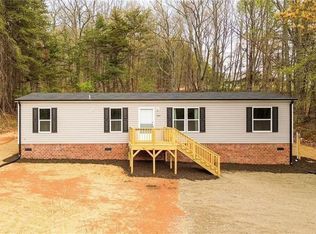 1975 Carl Fox Rd, Taylorsville, NC 28681