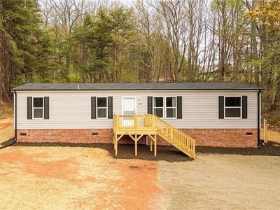 1975 Carl Fox Rd, Taylorsville, NC, 28681