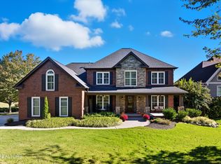 2800 Green Heron Blvd, Knoxville, TN 37938