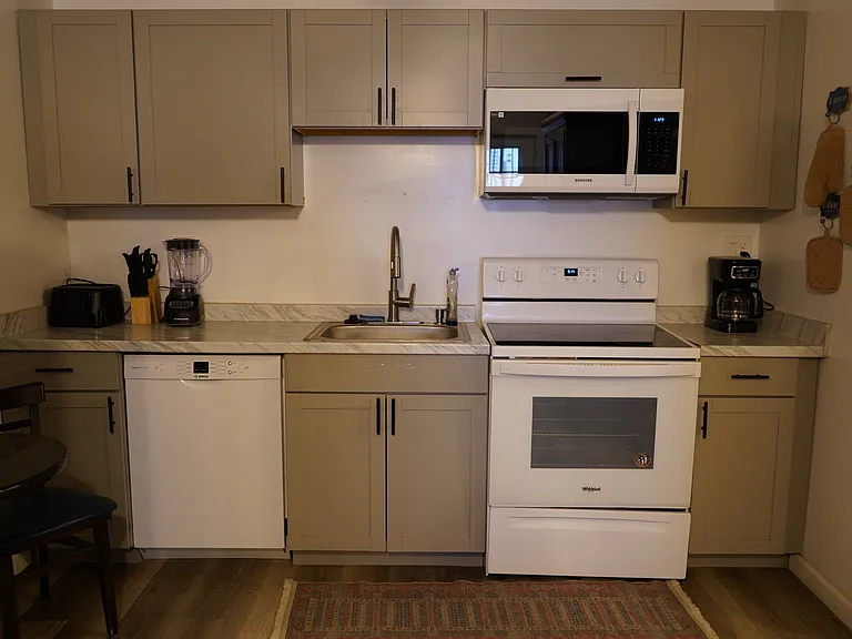 1154 Central Ave #2 — Photo 15