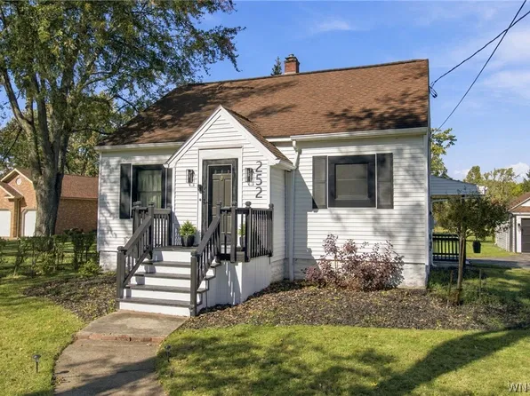 252 East And West Rd, Buffalo, NY 14224