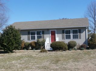 37 Harvey Ln, Heathsville, VA 22473
