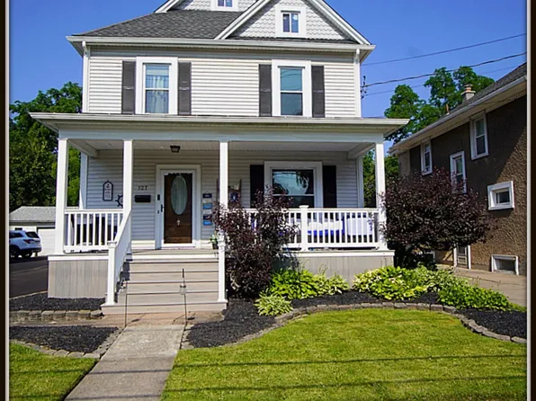 127 Pound St, Lockport, NY 14094