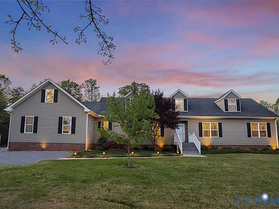 3rd image of 1875 Abbeyfield Rd
