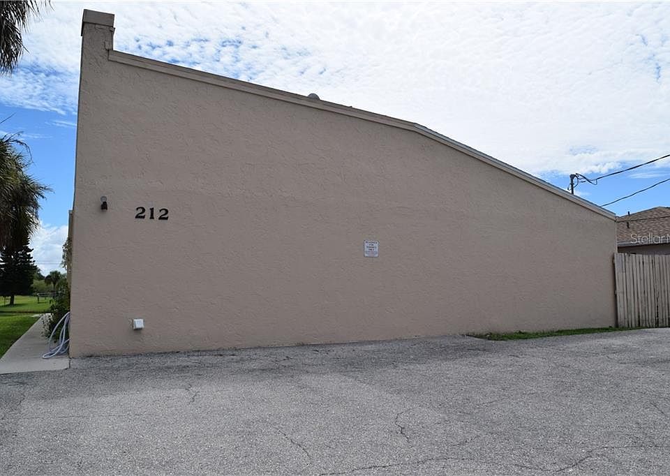1st image of 212 Boundary Blvd APT C