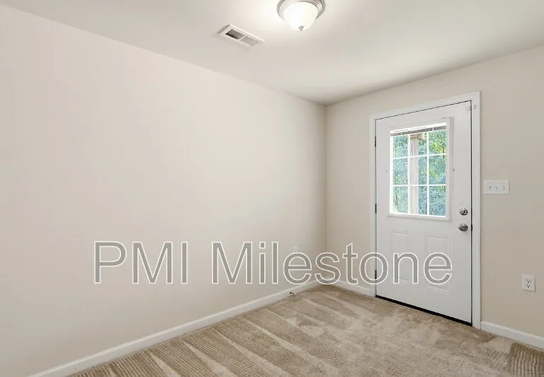 100 Bertelli Ct — Photo 23