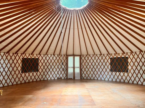 2300 Joy Rd, Occidental, CA 95465