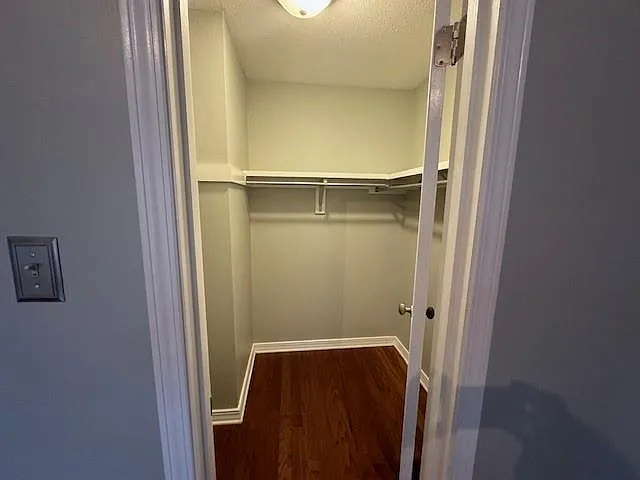 270 Hillcrest Rd #902 — Photo 11