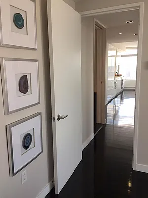Rented by New York Residence | media 19