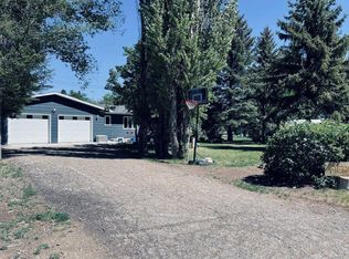 210 3rd Ave W, Culbertson, MT 59218