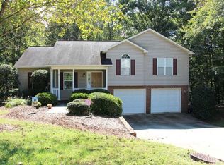 3370 Overbrook Dr, Conover, NC 28613