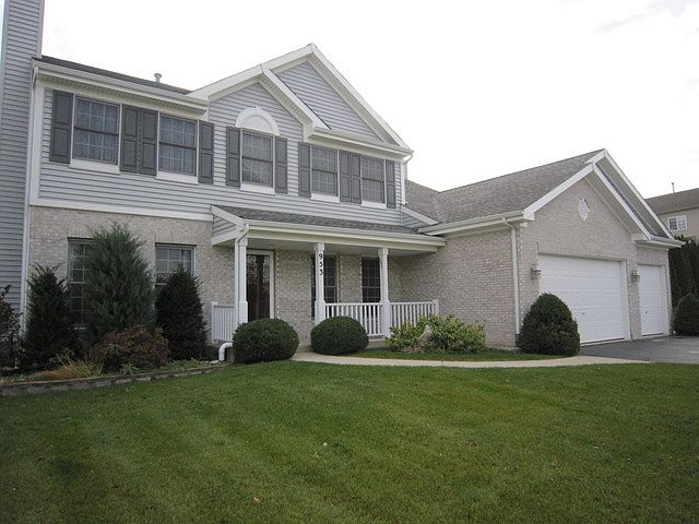 1st image of 953 Mockingbird Dr