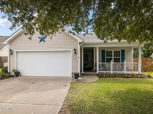 121 Felicity Ln, New Bern, NC 28562