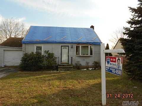 2nd image of 61 Hilliard Ave
