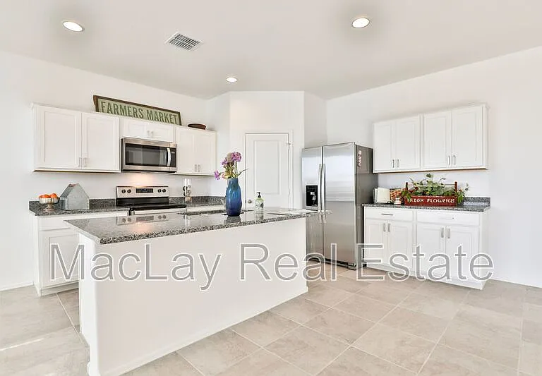 1133 W Descanso Canyon Dr — Photo 11