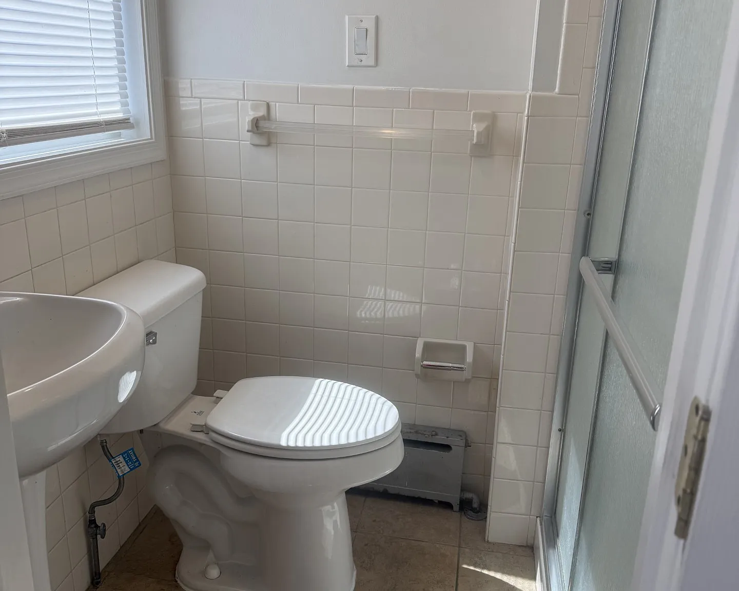 3 bed, 1452 sqft, $2,300 — Photo 3