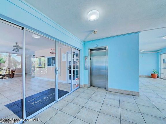 3rd image of 223 Columbia Dr APT 229