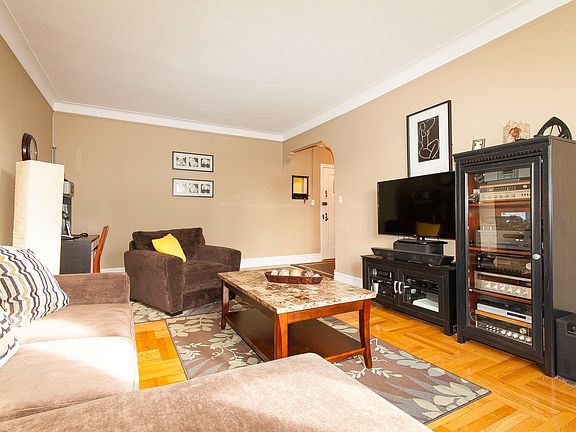 5th image of 515 Avenue I APT 3E