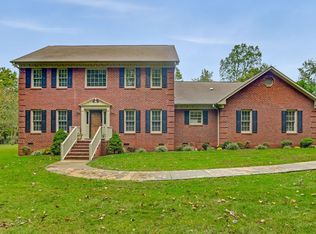 4709 La Foresta Dr, Mc Leansville, NC 27301