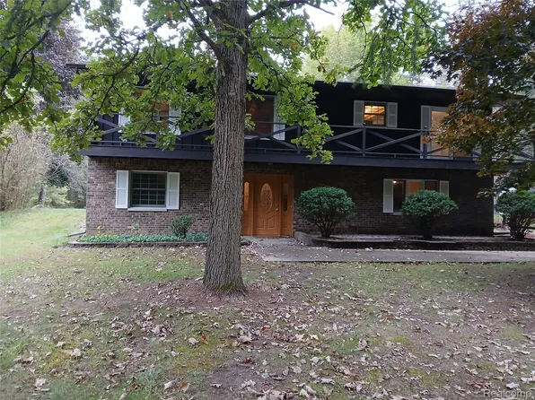 2160 W Sanilac Rd, Caro, MI 48723