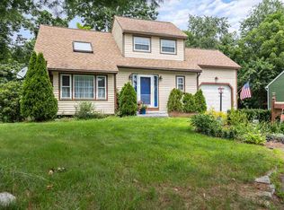 76 Ode Way, Manchester, NH 03103