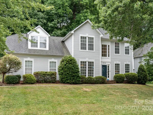 8716 McCartney Way, Charlotte, NC 28216