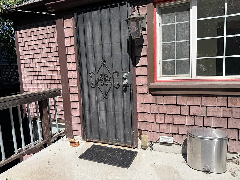 221 Piedmont Pl #221 — Photo 4