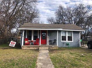 901 Fletcher St, Gainesville, TX 76240
