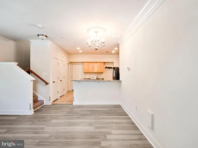 304 Orchard Ridge Dr — Photo 9