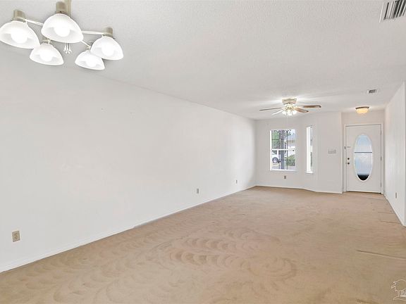 4th image of 7800 Homestead Ln #A