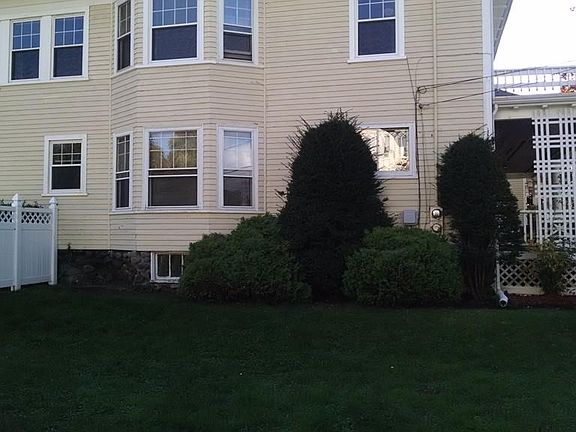 4th image of 31 Bradford Ave #13096