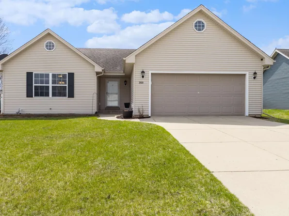 3959 Markham Dr, Janesville, WI 53548