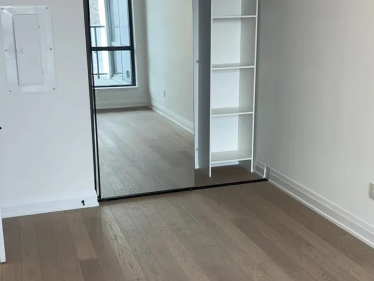 505 Glencairn Ave #217 — Photo 13