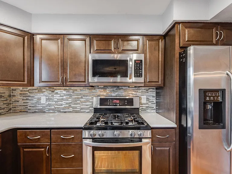 9026 E Mansfield Ave — Photo 7