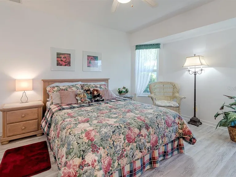 26 Long Meadow Ln — Photo 22