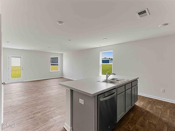 5th image of 1198 King Eider Way Lot 357
