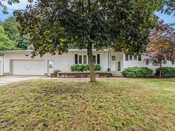 308 N Thomas St, Scottville, MI 49454