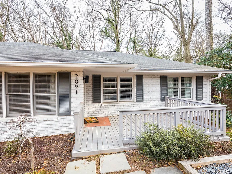 2091 Howell Mill Rd NW — Photo 25