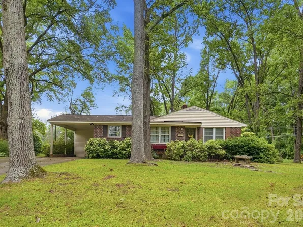 610 Laurel Ct, Lancaster, SC 29720