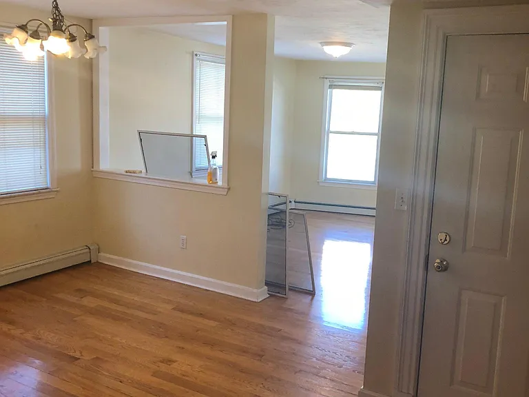 1127 Cambridge St #3 — Photo 1