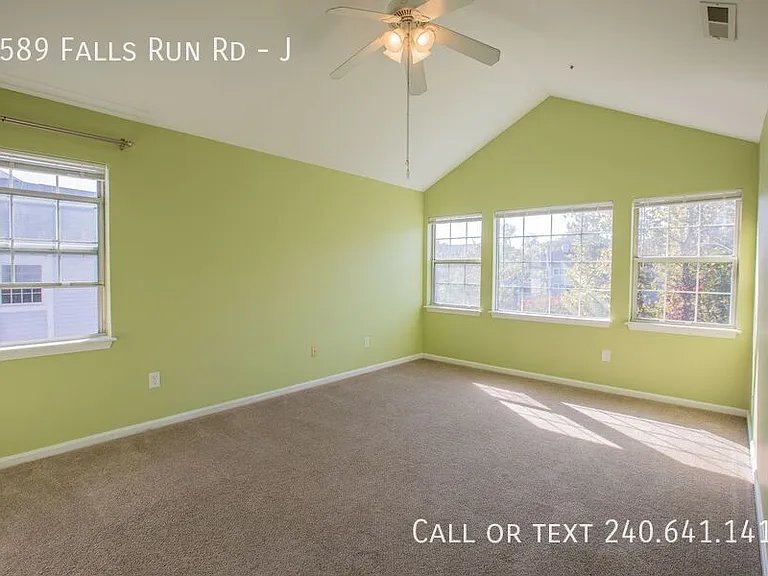 8589 Falls Run Rd #J — Photo 15